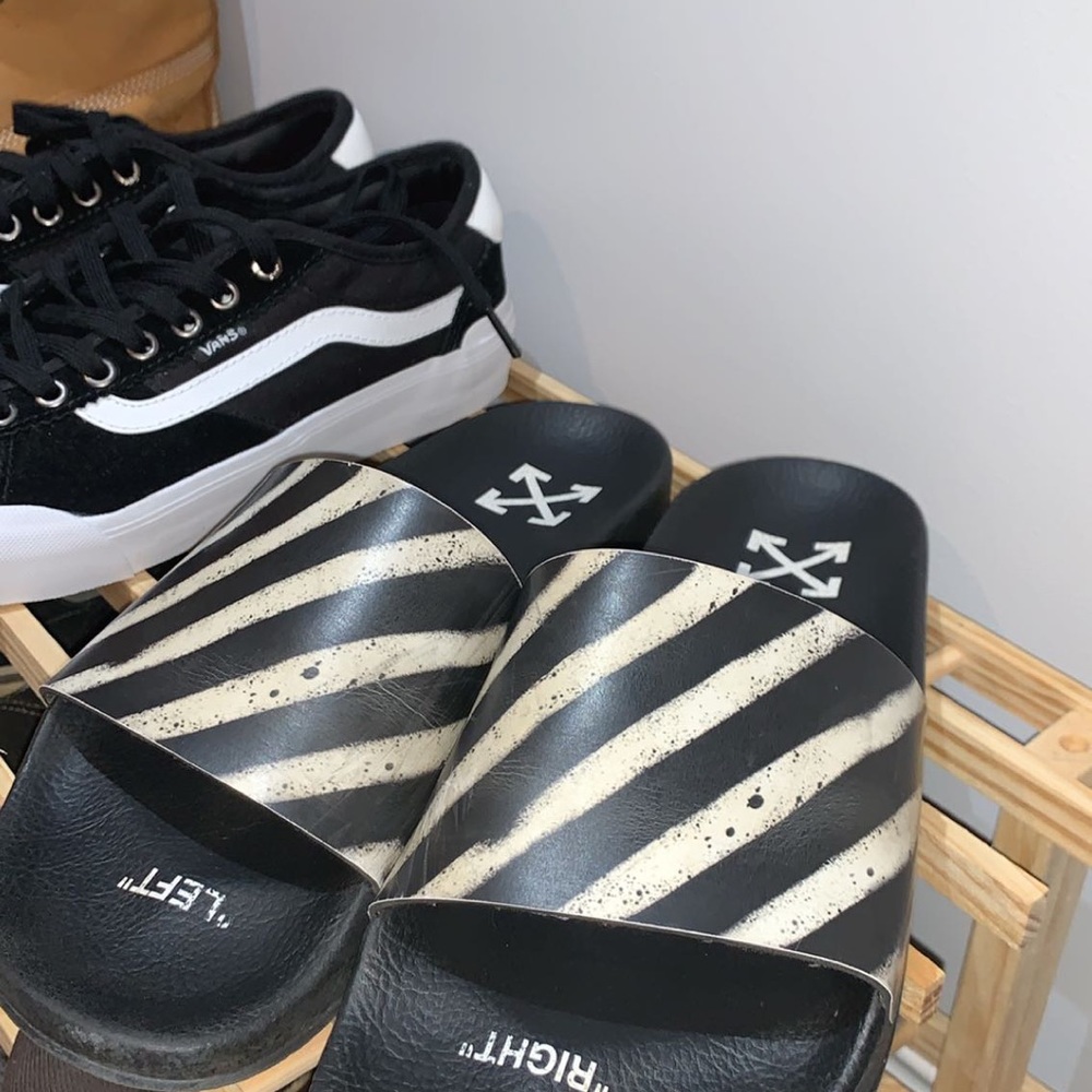 Off-white Flip flop size 9